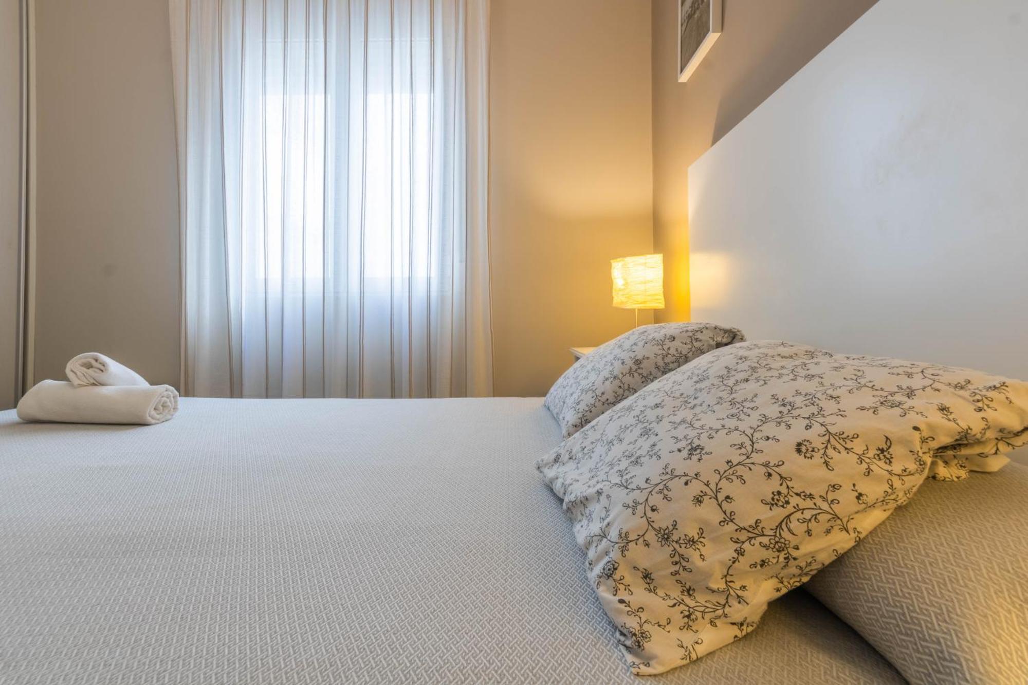Apartamento Al Medina コルドバ エクステリア 写真